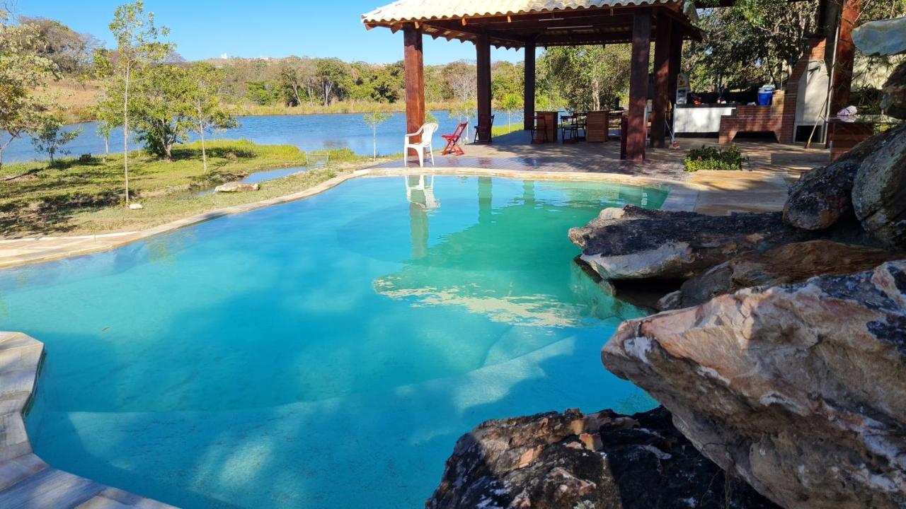 Chale Defronte Lagoa Na Serra Do Cipo Proximo A Cachoeira Grande, Cachoeira Do Pedrao E Cachoeira Veu Da Noiva 雅博蒂卡图巴斯 外观 照片