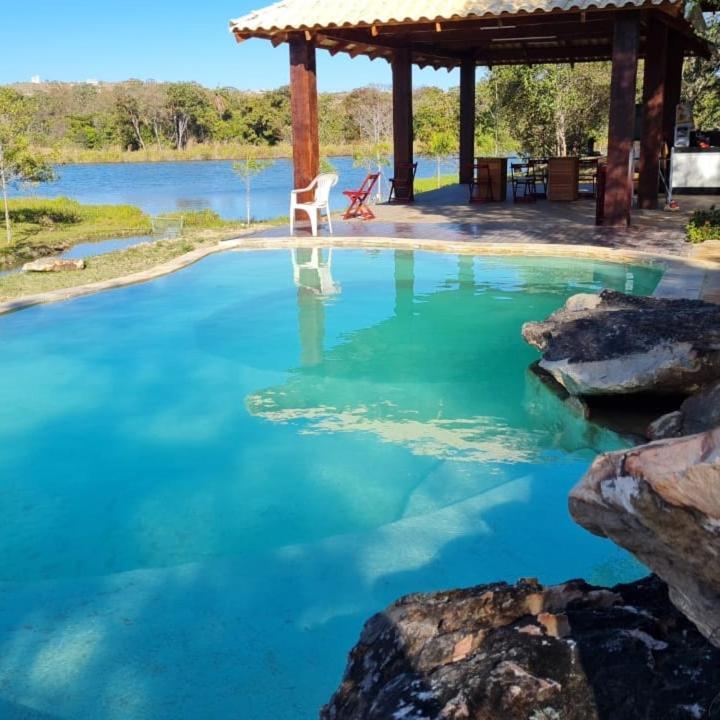 Chale Defronte Lagoa Na Serra Do Cipo Proximo A Cachoeira Grande, Cachoeira Do Pedrao E Cachoeira Veu Da Noiva 雅博蒂卡图巴斯 外观 照片